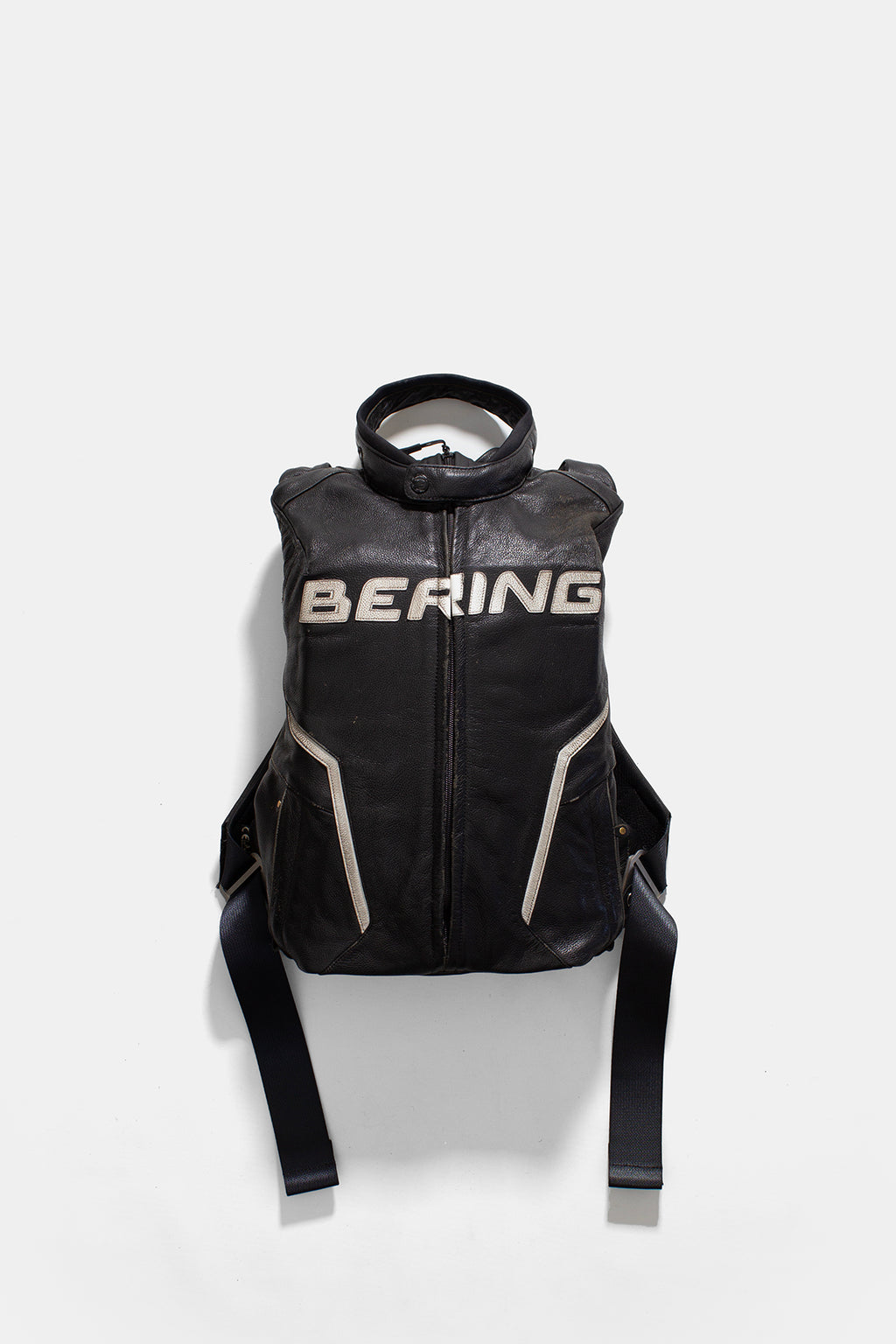 10L Bering Black/White Rallypack